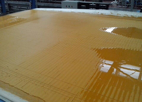 橡膠帶式過濾機運行中